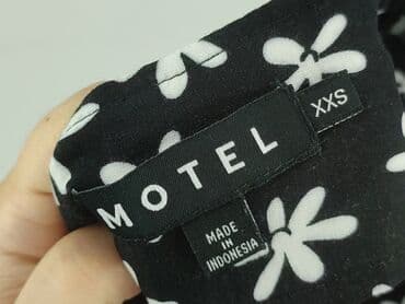 krótkie spodenki i marynarka: Motel, Women`s skirt, size 2XS (EU 32) — 4