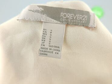 t shirty basic: Forever 21, Women`s T-shirt, size S (EU 36) — 4