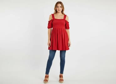 czerwone krótkie sukienki na wesele: Sukienka damska, rozmiar S — 1