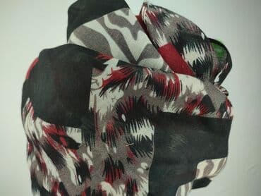 h: Scarf, Female, condition - Good — 4