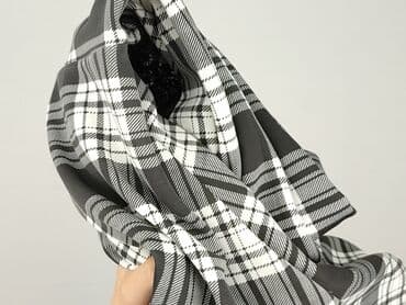 adidasy do sukienki: Sukienka damska, rozmiar S — 5