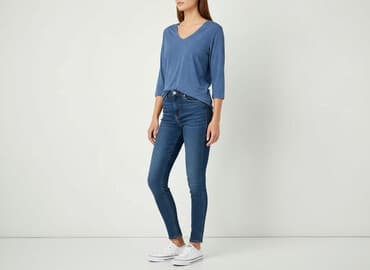 piżamy damskie hello kitty: Love To Lounge, T-shirt damski, rozmiar S — 7