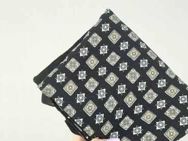 h: Scarf, Female, condition - Very good — 4