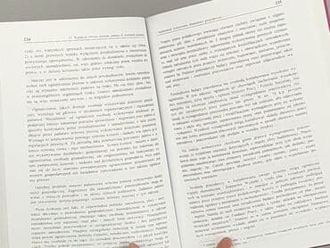Książki: Książka, gatunek - Edukacyjna, stan - Idealny — 3
