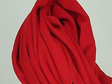 Ubrania damskie: Bluzka damska, rozmiar S — 6