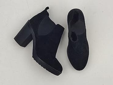 kozaki pull and bear: Bershka, Botki damskie, rozmiar 40 — 1