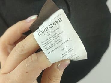 krótkie czarne spodenki materiałowe: Pieces, Szorty damskie, rozmiar M — 5