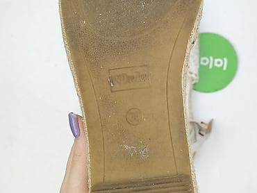 buty k: Espadryle damskie DeeeZee, rozmiar 38 - Model: espadryle z paskiem na — 4