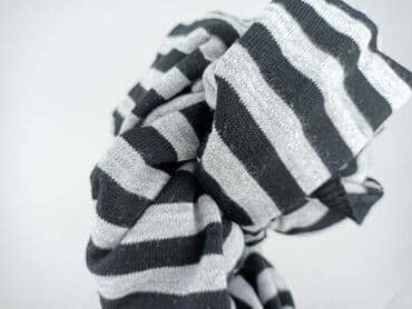 stradivarius sweter w paski: Светр жіночий, розмір XL — 4