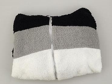 niebieska bluza pull and bear: Teddy, Bluza z kapturem damska, rozmiar XL — 5