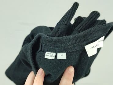 python t shirty: Светр жіночий, розмір M — 4