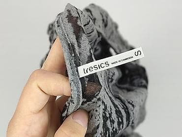 c: Bluzka damska, rozmiar S — 4