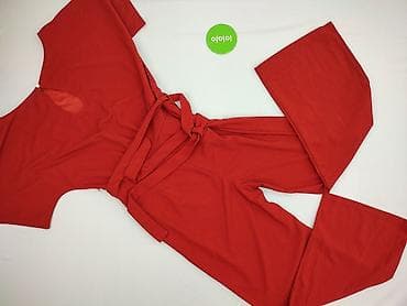 kombinezonie: Czerwony damski kombinezon z paskiem - Fason: jednoczęściowy — 3