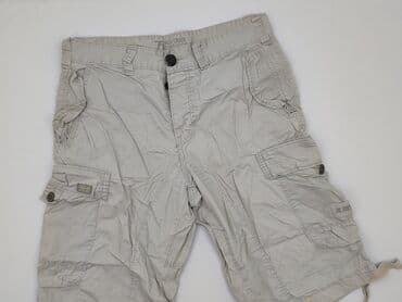 pull i bear bluza: Shorts for men, size L — 1