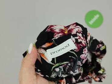 buty z własnym nadrukiem: Promod, Szorty damskie, rozmiar S — 4