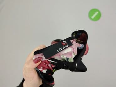 Сорочки та блузи: Жіноча блуза, розмір M — 4