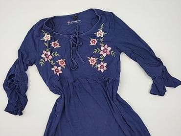 bluzki pielegniarka: Sukienka damska, rozmiar S — 1