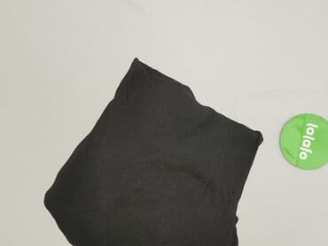 czarne t shirty damskie w serek: T-shirt damski, rozmiar S — 6