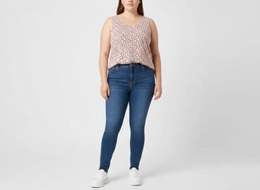 kurtka 4xl: Bluzka damska, rozmiar 4XL — 5