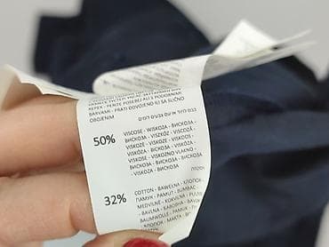 Жіночий одяг: Сукня жіноча, розмір XS — 6