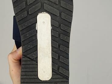 nike air force 1 dla dzieci: Buty sportowe 38, Używany — 5