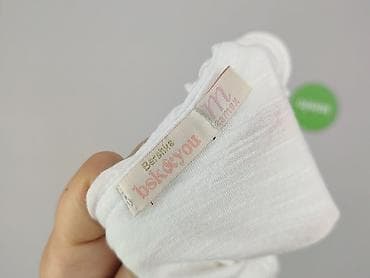 Жіночий одяг: Bershka, Жіноча блуза, розмір M — 4