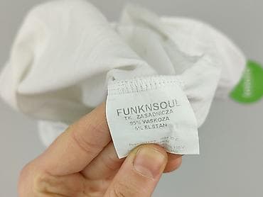 bluzki w litery: Bluzka damska, rozmiar S — 4