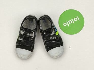 Дитячий одяг: Кеди 25, Б/в — 2