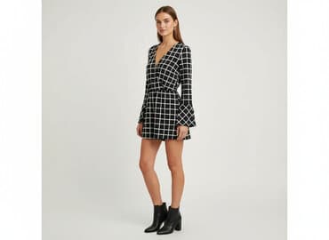 sukienka i krótkie kozaki: Boohoo, Sukienka damska, rozmiar S — 1