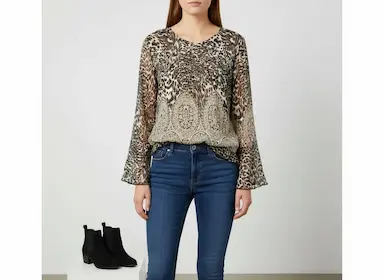 Жіноча блуза, розмір M