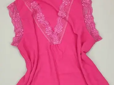 Жіноча блуза, розмір M