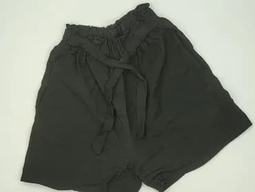 Shorts for women, M