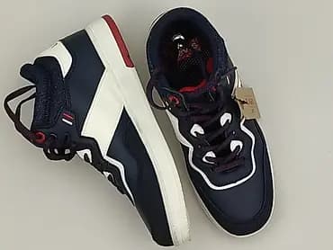 Кросівки Levi's, 37, Новий