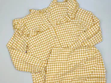 Класичний костюм жіночий, розмір M