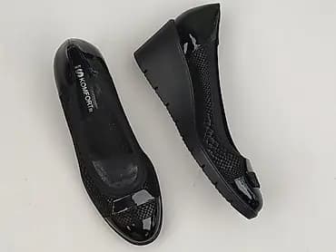 Czarne damskie czółenka na koturnie But S Komfort Fit - Klasyczny