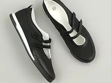Flat shoes for women, size 39