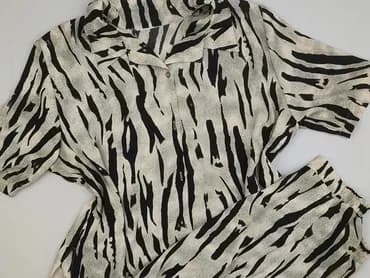 Класичний костюм жіночий, розмір XL