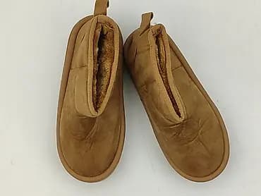 Damskie ocieplane botki/kapcie typu mini-ugg w kolorze camel - Krój