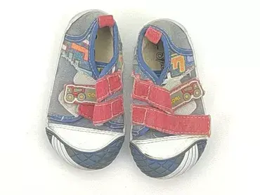 Baby shoes, 19, condition - Good