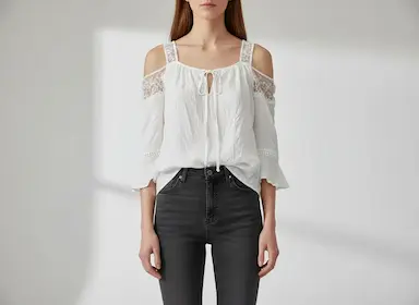 Жіноча блуза, розмір S