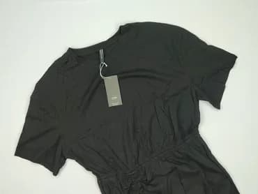 Women`s dress, size XL