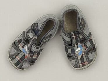 sandały crocs 31 32: Sandals 22, Used at lalafo.pl — 1 sandały crocs 31 32: Sandals 22, Used — 1