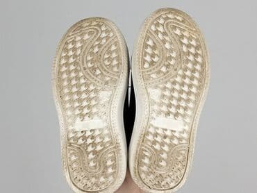 sinsay buty dziecięce zimowe: Кеди 24, Б/в на lalafo.pl — 4 sinsay buty dziecięce zimowe: Кеди 24, Б/в — 4