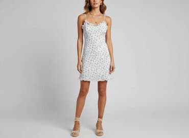 Сукня жіноча, розмір S на lalafo.pl Сукня жіноча, розмір S