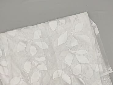 Biała firana z żakardowym wzorem liści - Materiał: lekki at lalafo.pl Biała firana z żakardowym wzorem liści - Materiał: lekki