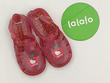 sandały crocs 31 32: Sandals Hello Kitty, 25, Used at lalafo.pl — 2 sandały crocs 31 32: Sandals Hello Kitty, 25, Used — 2