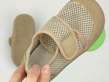 sukienka na wesele dla niemowlaka: Взуття для немовлят, 18, стан - Дуже гарний на lalafo.pl — 5 sukienka na wesele dla niemowlaka: Взуття для немовлят, 18, стан - Дуже гарний — 5