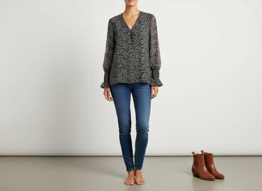 guess torebka na ramię: Gina Benotti, Bluzka damska, M w lalafo.pl — 7 guess torebka na ramię: Gina Benotti, Bluzka damska, M — 7