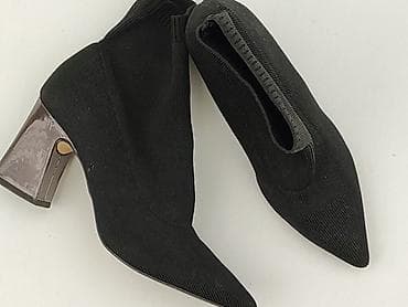 stradivarius baleriny: Ботильйони та черевики жіночі, розмір 40 на lalafo.pl — 1 stradivarius baleriny: Ботильйони та черевики жіночі, розмір 40 — 1