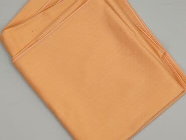 Плед 150 x 150, колір - Помаранчевий, стан - Дуже гарний на lalafo.pl Плед 150 x 150, колір - Помаранчевий, стан - Дуже гарний